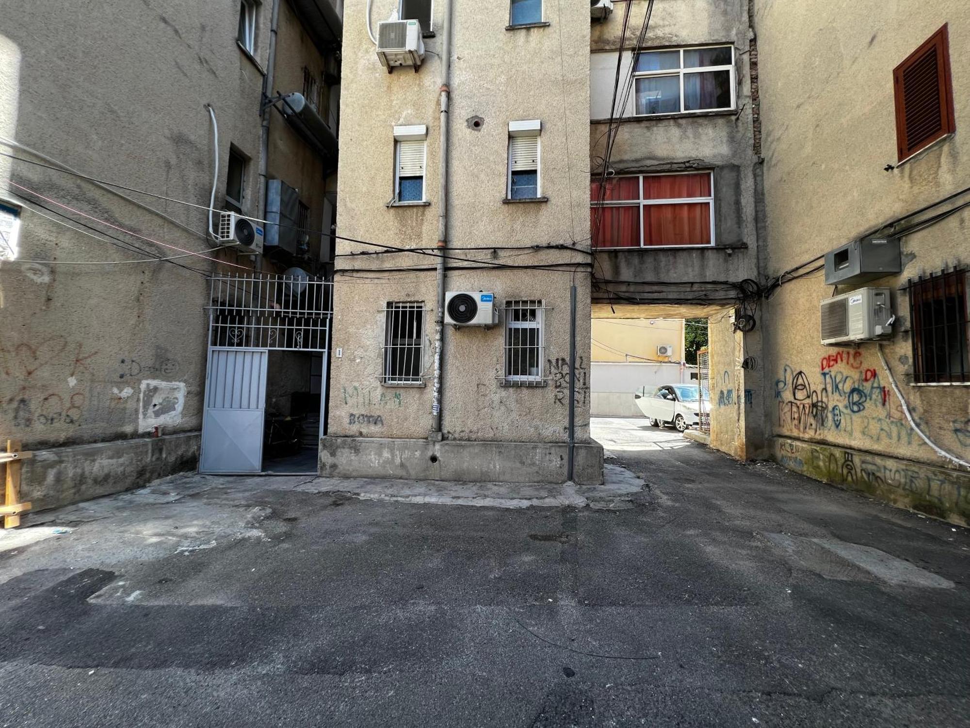 Boulevard Apartment Тирана Экстерьер фото
